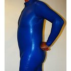 M Férfi latex catsuit kék színben első cipzárral, egybeépített zoknival.