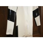 M Férfi latex rohamosztagos catsuit fehér alapszín, fekete dekorral, első cipzárral, zoknival. PRÉMIUM minőség!