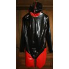 XXL Férfi Surf Catsuit fekete-piros színben, maszkkal. Csak száj és orrnyílás!